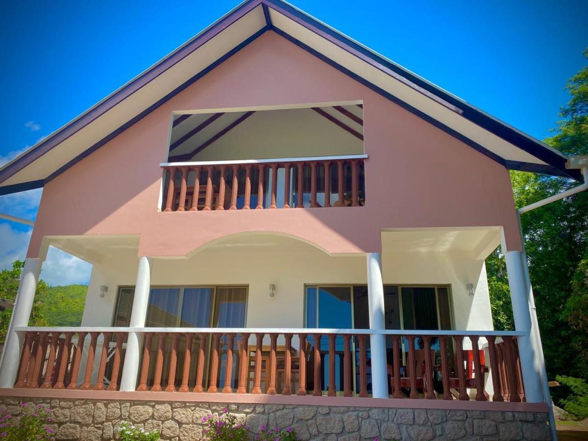 Vista D'Oro Hotel Anse Volbert Village Kültér fotó