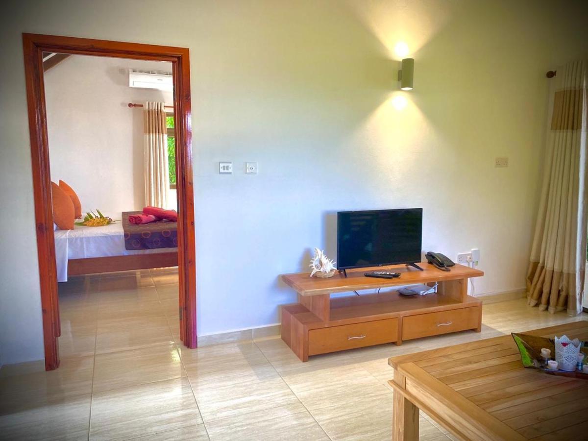 Vista D'Oro Hotel Anse Volbert Village Kültér fotó